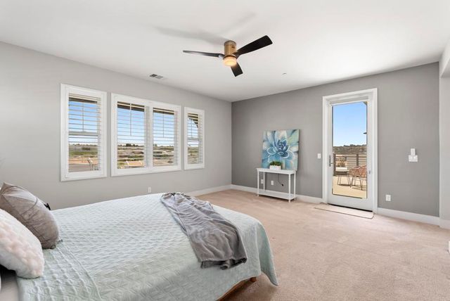 6163 Sagebrush Bend Way, San Diego, CA 92130