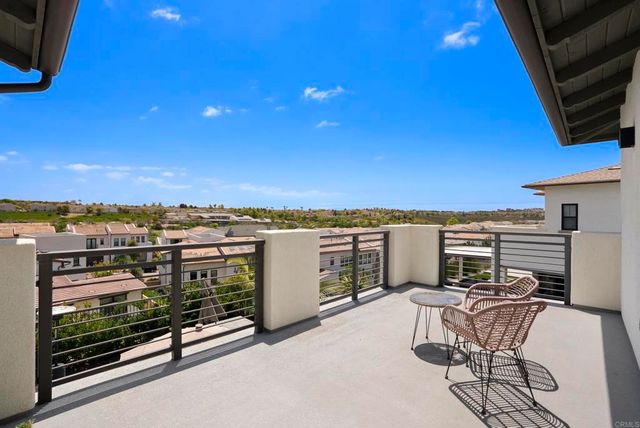 6163 Sagebrush Bend Way, San Diego, CA 92130