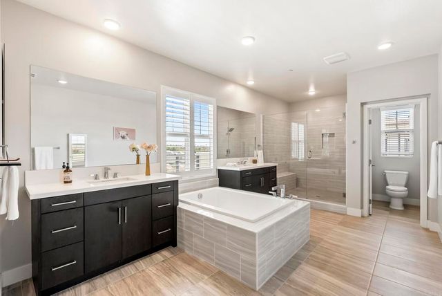 6163 Sagebrush Bend Way, San Diego, CA 92130
