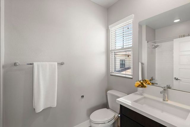 6163 Sagebrush Bend Way, San Diego, CA 92130