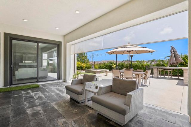 6163 Sagebrush Bend Way, San Diego, CA 92130