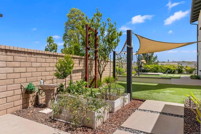 6163 Sagebrush Bend Way, San Diego, CA 92130