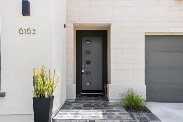 6163 Sagebrush Bend Way, San Diego, CA 92130