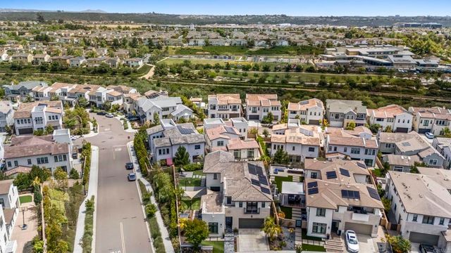 6163 Sagebrush Bend Way, San Diego, CA 92130