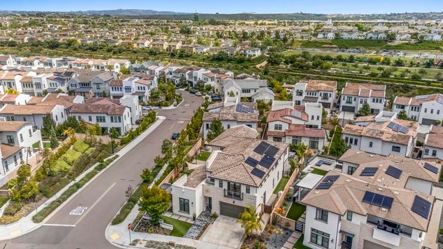 6163 Sagebrush Bend Way, San Diego, CA 92130