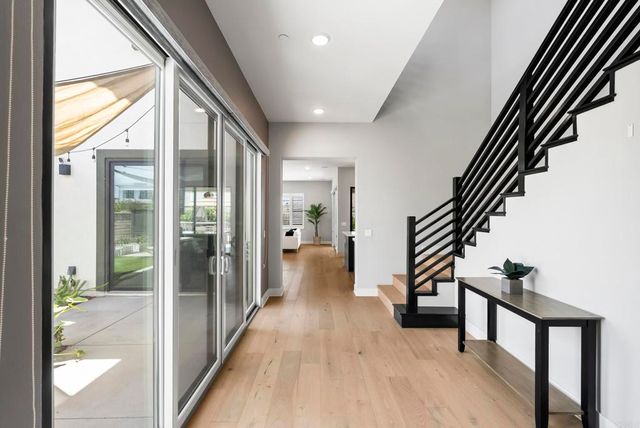 6163 Sagebrush Bend Way, San Diego, CA 92130