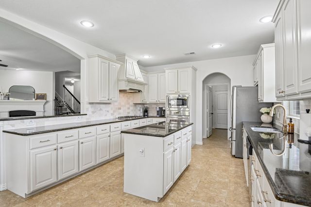 4018 Enclave Lane, Rowlett, TX 75089
