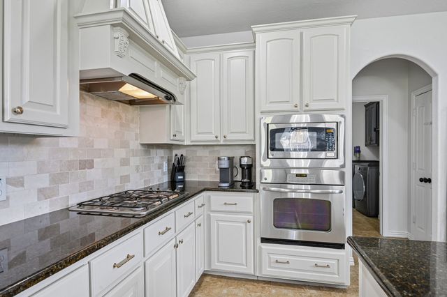 4018 Enclave Lane, Rowlett, TX 75089
