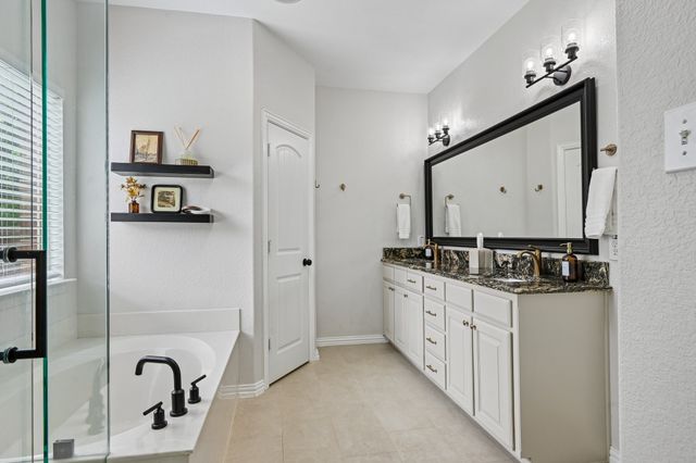 4018 Enclave Lane, Rowlett, TX 75089