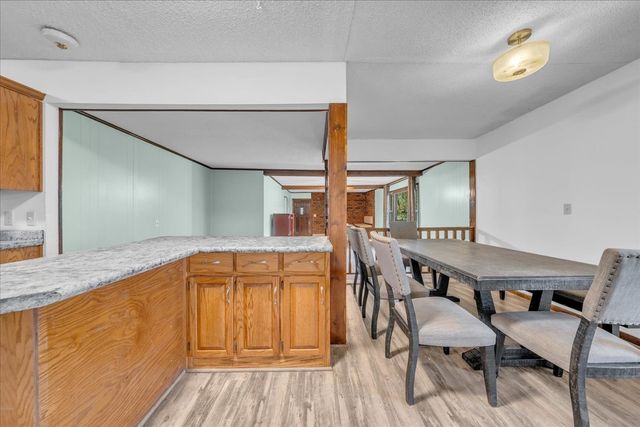 588 Sweeton Hill Rd, Coalmont, TN 37313