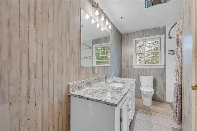 588 Sweeton Hill Rd, Coalmont, TN 37313