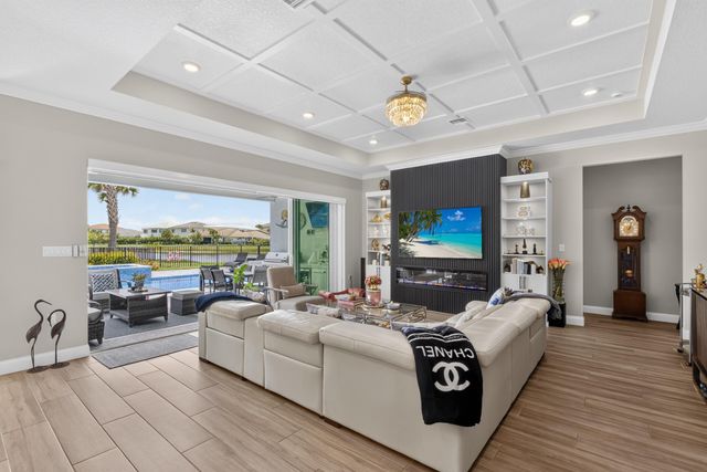 12203 Waterstone Circle, Palm Beach Gardens, FL 33412