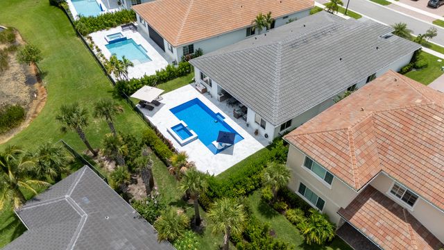 12203 Waterstone Circle, Palm Beach Gardens, FL 33412
