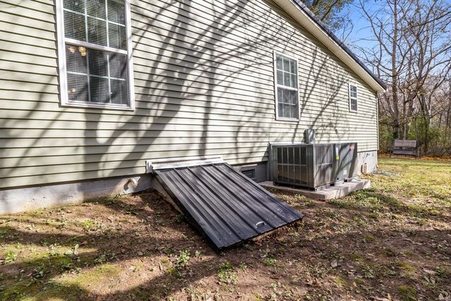 1011 S Spring St, Manchester, TN 37355