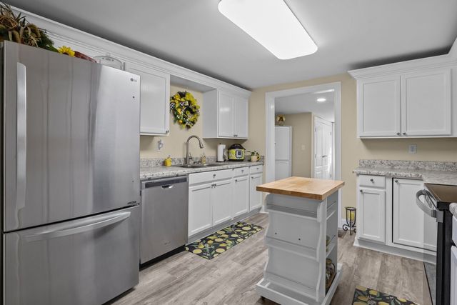 1011 S Spring St, Manchester, TN 37355