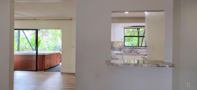 10188 SW 53rd Court, Cooper City, FL 33328