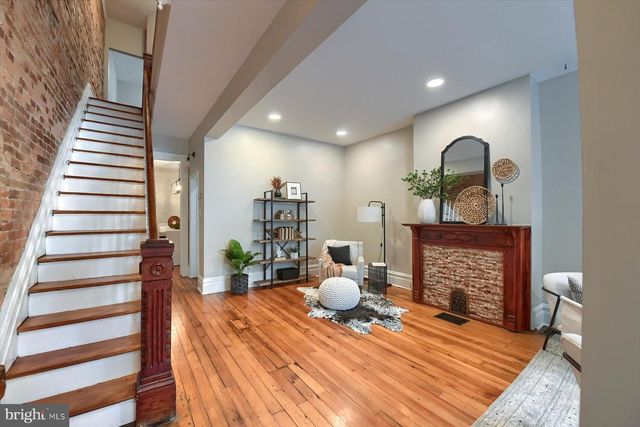 1605 GREEN ST, Harrisburg, PA 17102