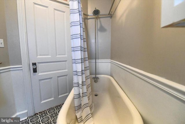 1605 GREEN ST, Harrisburg, PA 17102