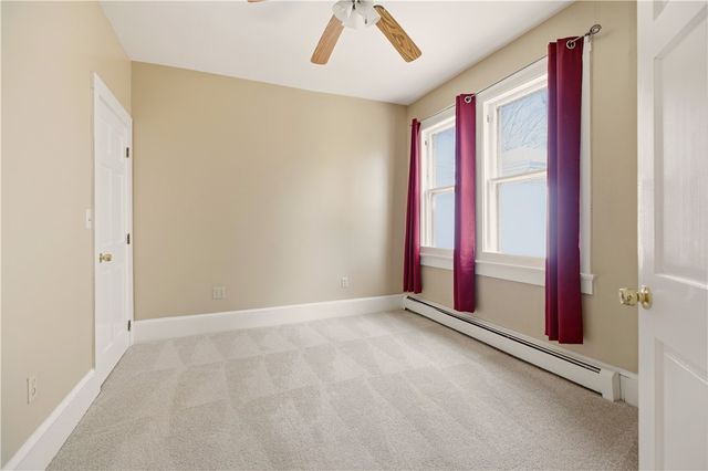 24 Spring Street, Newport, RI 02840