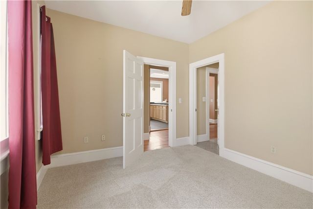 24 Spring Street, Newport, RI 02840