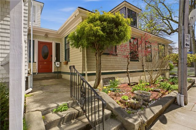 24 Spring Street, Newport, RI 02840