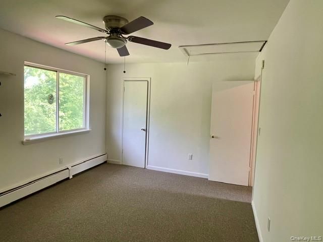 21 Black Stallion Court, Middletown, NY 10940