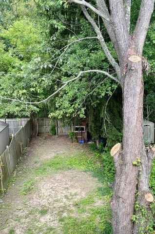21 Black Stallion Court, Middletown, NY 10940