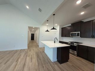 4723 Bay Vista Drive, Baytown, TX 77523