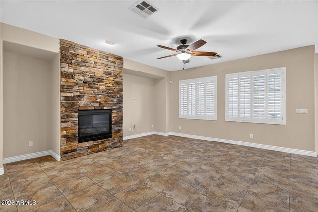 27834 N GIDIYUP Trail, Phoenix, AZ 85085