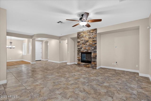 27834 N GIDIYUP Trail, Phoenix, AZ 85085