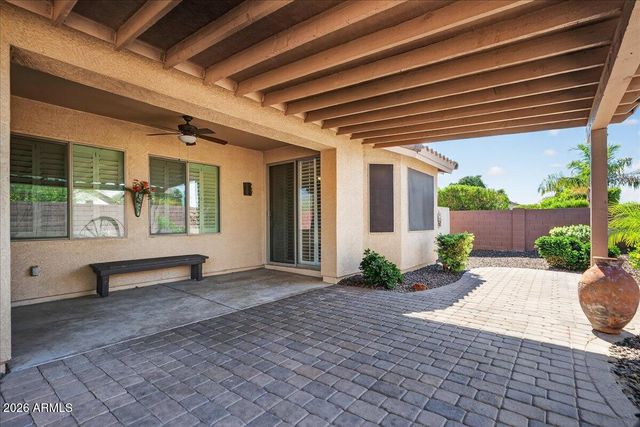 27834 N GIDIYUP Trail, Phoenix, AZ 85085