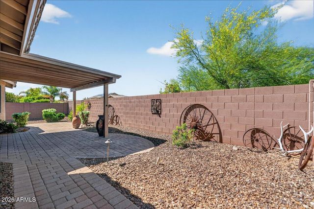 27834 N GIDIYUP Trail, Phoenix, AZ 85085