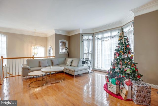 5410 PACHYSANDRA LN, Centreville, VA 20120