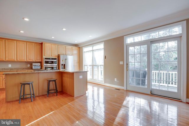 5410 PACHYSANDRA LN, Centreville, VA 20120