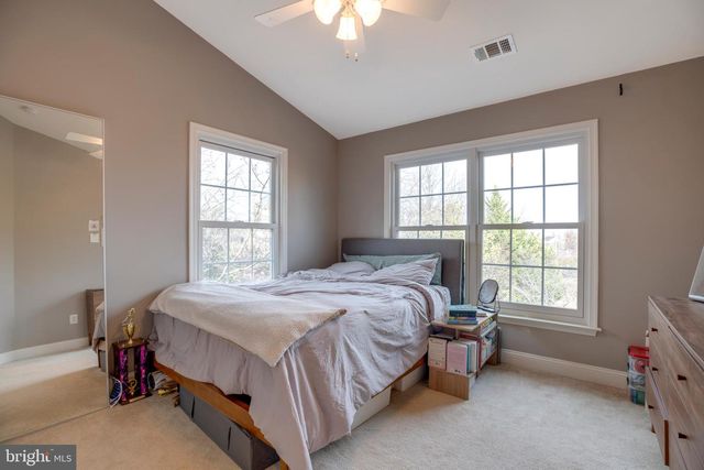 5410 PACHYSANDRA LN, Centreville, VA 20120