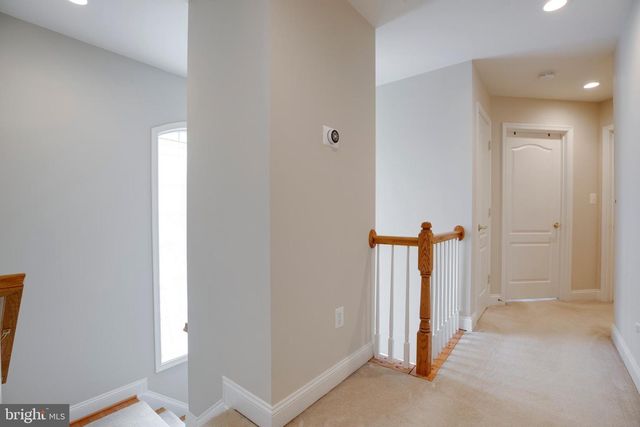 5410 PACHYSANDRA LN, Centreville, VA 20120