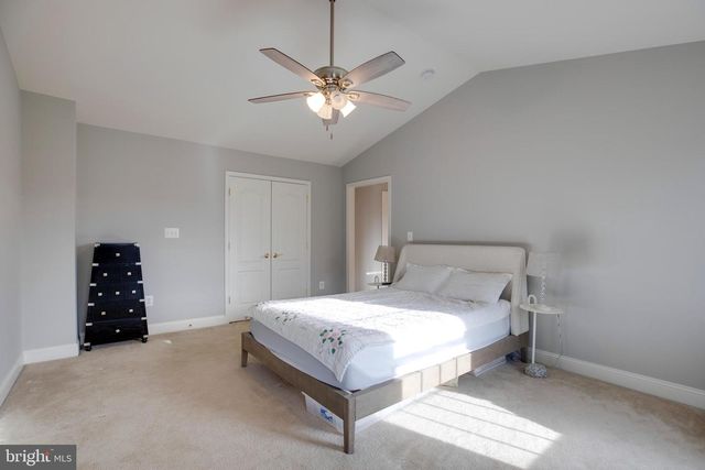 5410 PACHYSANDRA LN, Centreville, VA 20120