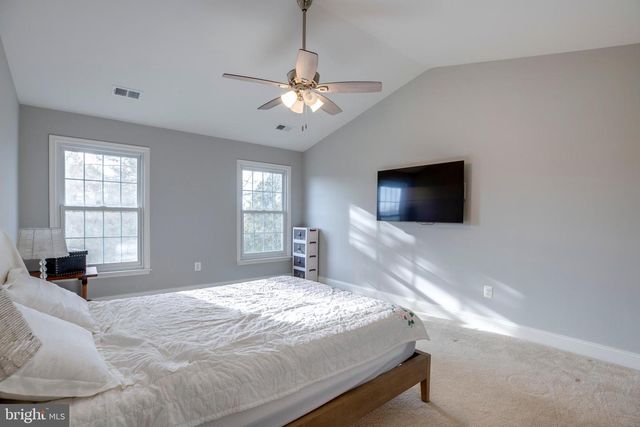 5410 PACHYSANDRA LN, Centreville, VA 20120