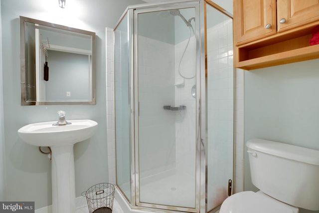 5410 PACHYSANDRA LN, Centreville, VA 20120