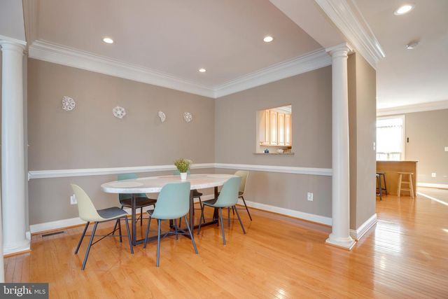 5410 PACHYSANDRA LN, Centreville, VA 20120