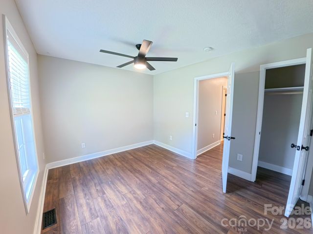101 Tail Feather Lane, Candler, NC 28715