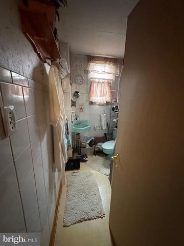 1647 E BERKS ST, Philadelphia, PA 19125