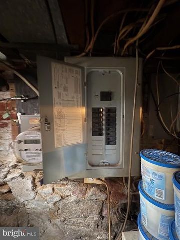 1647 E BERKS ST, Philadelphia, PA 19125