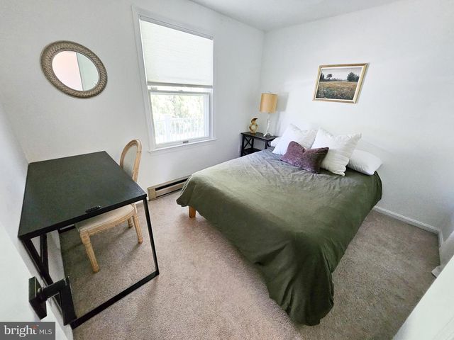 7601 RUDYARD ST, Falls Church, VA 22043