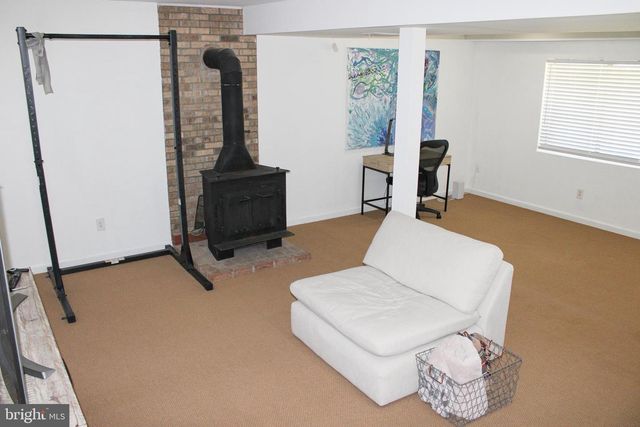 7601 RUDYARD ST, Falls Church, VA 22043