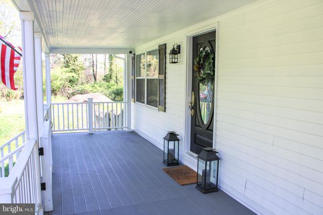 7601 RUDYARD ST, Falls Church, VA 22043