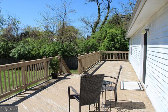 7601 RUDYARD ST, Falls Church, VA 22043