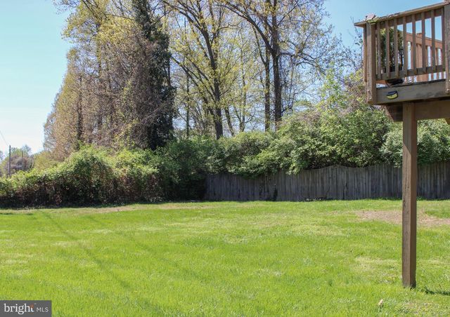 7601 RUDYARD ST, Falls Church, VA 22043