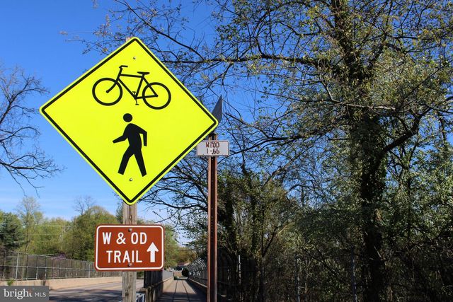 7601 RUDYARD ST, Falls Church, VA 22043