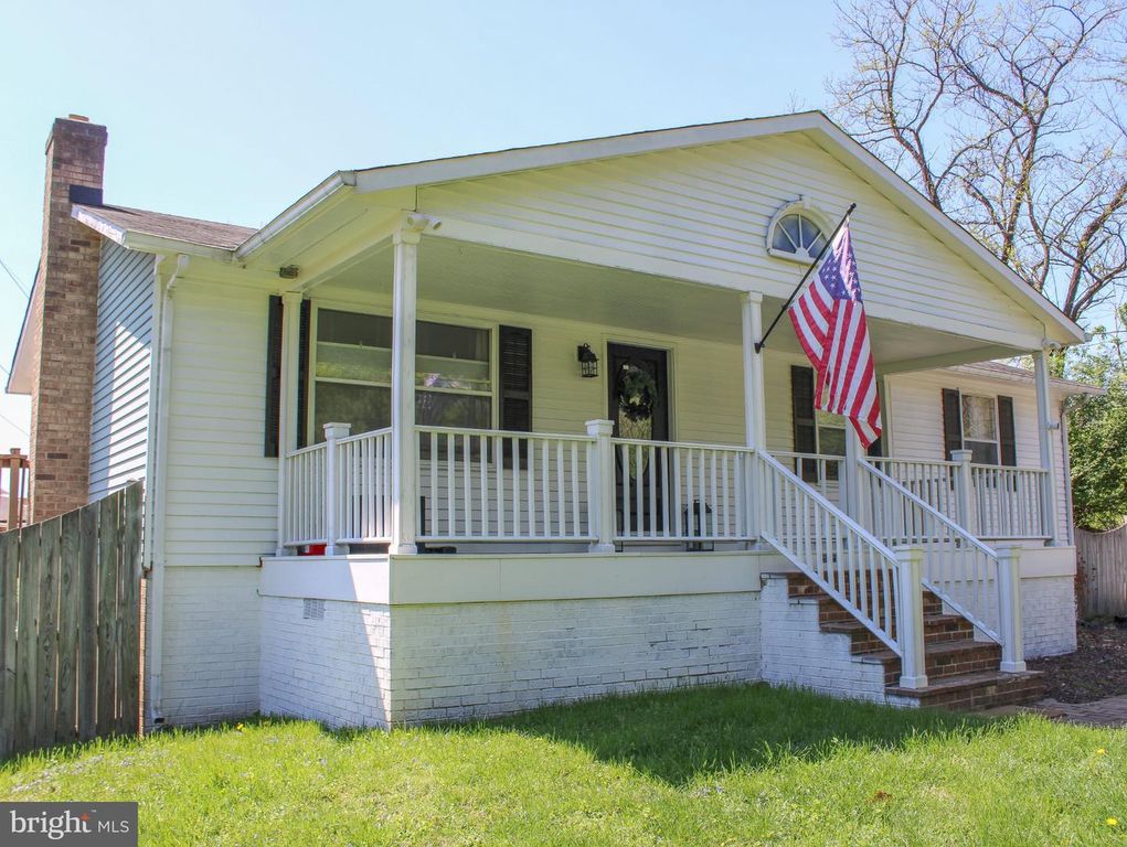 7601 RUDYARD ST, Falls Church, VA 22043